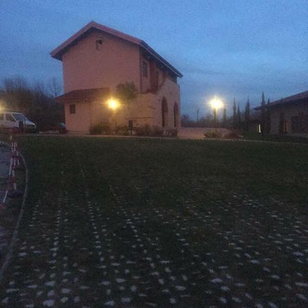 הוילה Poleio Agriturismo Montebeltrano מראה חיצוני תמונה