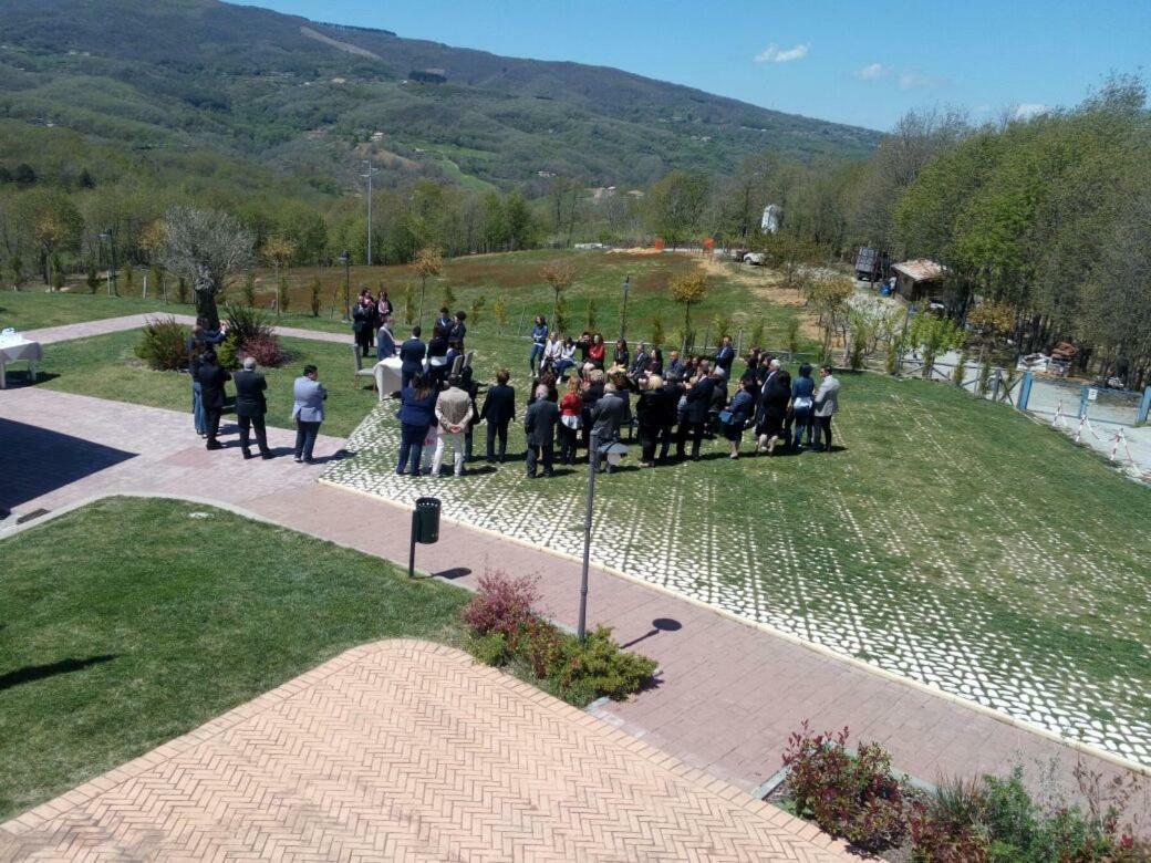 הוילה Poleio Agriturismo Montebeltrano מראה חיצוני תמונה